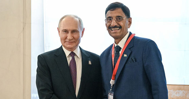 India Praises ‘Strategic Partnership’ with Russia Despite Trump Tariff Threats