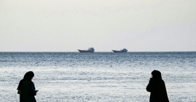 CENTCOM: U.S. Navy Starts Mission to Clear Mines From Strait of Hormuz