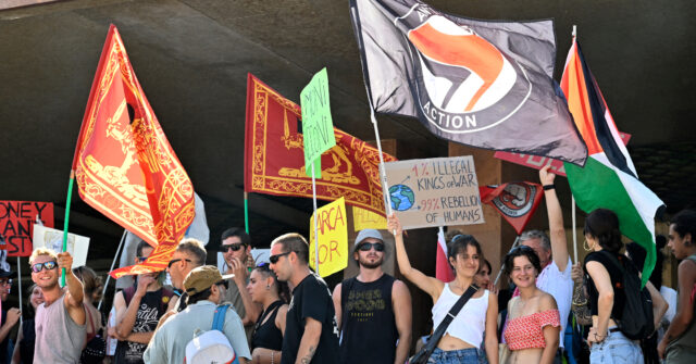 ‘Eat the Rich’ Protesters Rally Against Jeff Bezos’ Venice Wedding