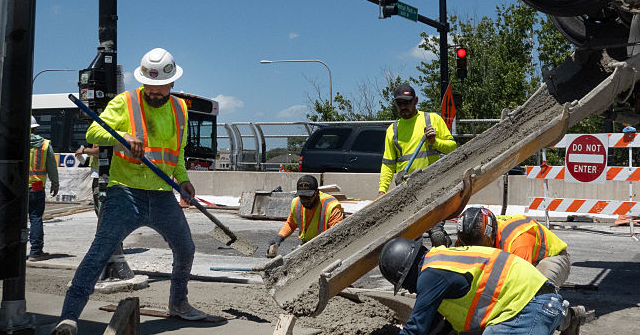 White House Puts $2.1 Billion in Chicago Infrastructure Projects on Hold Due to Shutdown