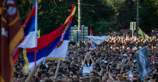 Serbia Anti-Corruption Protests Demand Early Elections