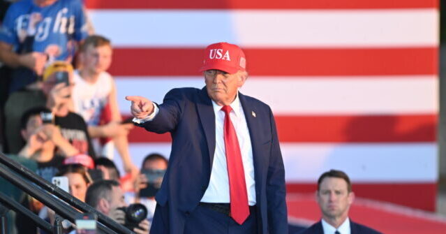 Trump Reasserts August 1 Tariff Deadline, Rejects Talk of Extension