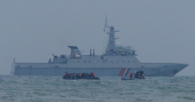 French Police Slash Migrant Boats Trying to Reach British Southern Border