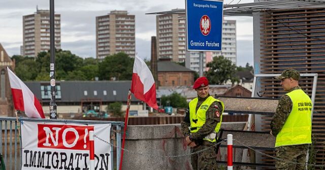 Poland Deploys Troops to German and Lithuanian Borders After Patriot Groups Launched Vigilante Patrols