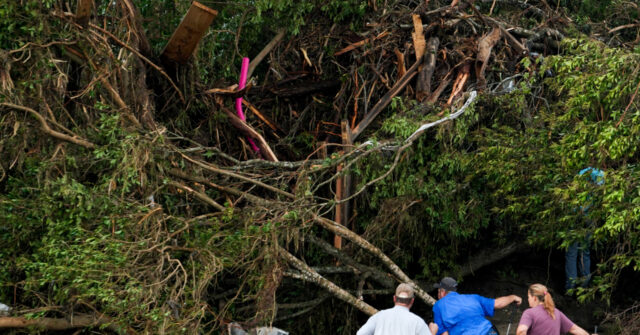 Story of Two Girls Found in Tree in Texas Flood Turns Out to be False, Says Local News Outlet