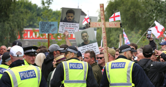 UK Gov’t Forms Police Taskforce to Monitor Anti-Migration Sentiment on Social Media: Report
