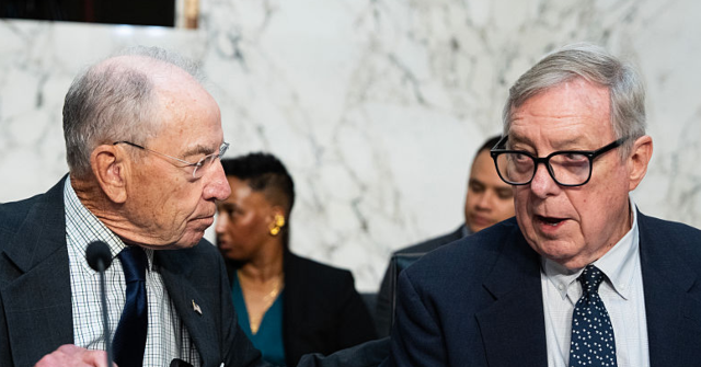 Democrats Begin to Criticize H-1B Program Amid Mass Firing of Americans