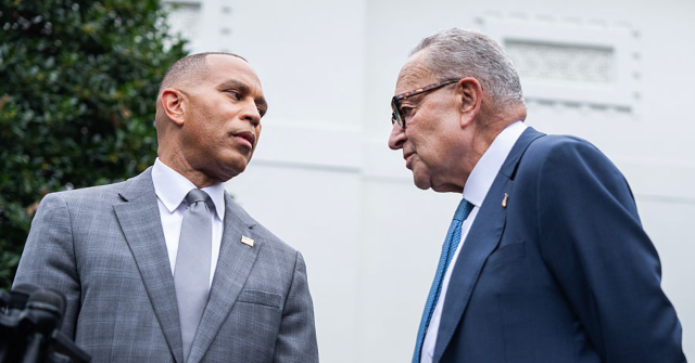 Poll: 61% of Independent Voters Say Democrats Shouldn’t ‘Oppose Everything that Trump Is Doing’