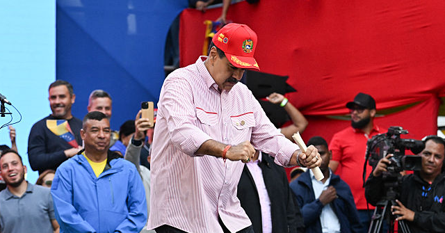 Nicolás Maduro Salsa Dances at Event Reshuffling Regime Top Officials