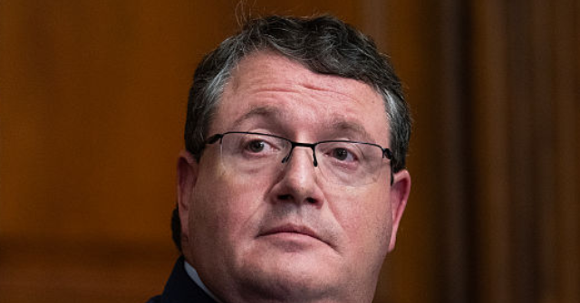 Rep. Randy Fine Planning Resolution to Expel Ilhan Omar, Slams Tim Walz Over Welfare Fraud: ‘He Should Be in Jail’