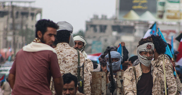 Yemen’s Anti-Houthi Separatists Expand Territory, Threatening Houthi Control