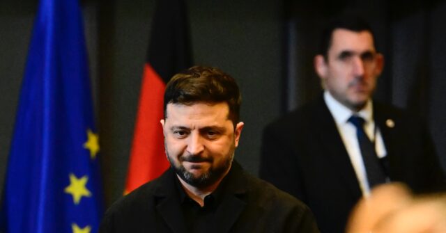 U.S Officials Say Washington Agreed to Give Ukraine Security Guarantees in Peace Talks