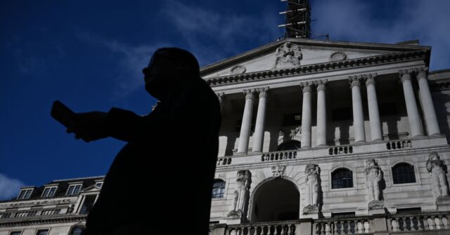 Bank of England Says ‘Genderfuild’ Male Staff Can Wear a ‘Suit with High Heels’ to Office