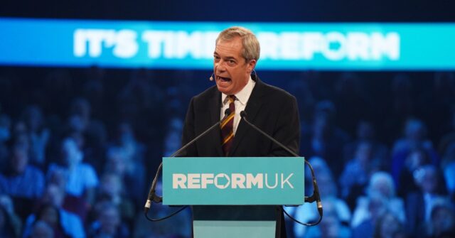 Farage Puts Reform Party on ‘General Election War Footing’, Predicting End of Starmer Era