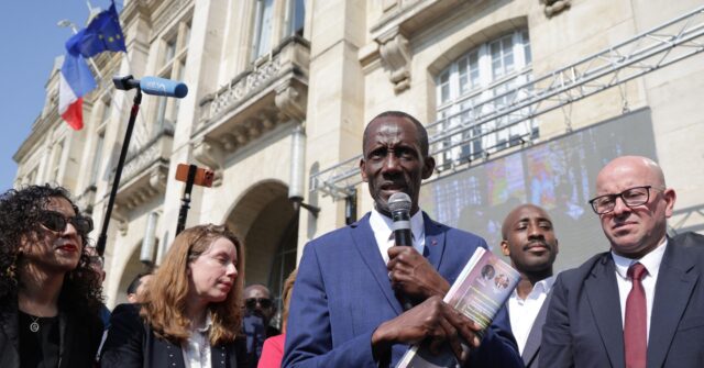 Far-Left Mayor Calls for Municipal Police to Be ‘Disarmed’ in Multicultural Paris Suburb