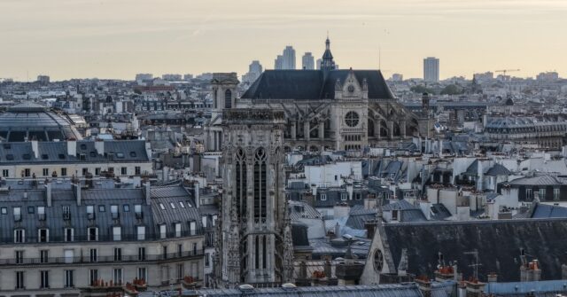 Picturesque Paris Rooftops Become Like Ovens Amid Scorching Heat Wave
