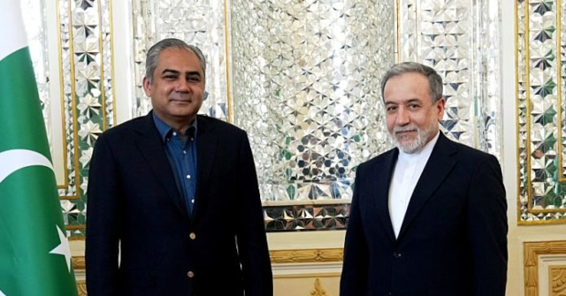 Pakistan Claims ‘Significant Progress’ in Peace Talks with Iran