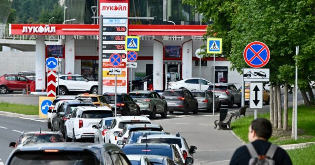 Ukraine Strikes on Russian Oil Refineries Spark Fuel Shortages