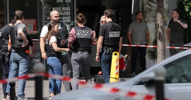 Pregnant Woman Among Three Injured in Paris ‘Allah Commanded Me’ Stabbing Spree