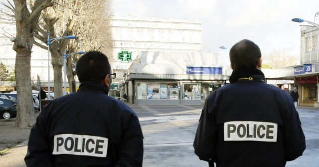Sudanese Migrant Arrested After Three People Stabbed in France, Police Officer Attacked