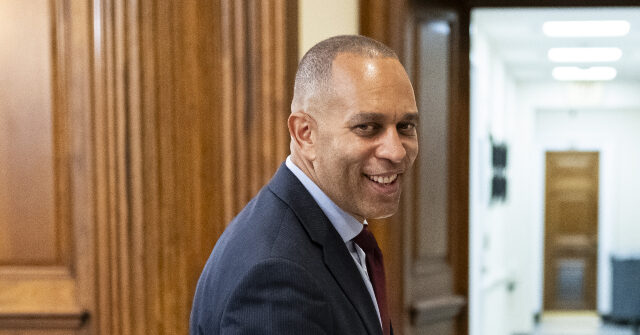 Jeffries on Mamdani’s Socialism, Israel Views: ‘The Bigger the Tent,’ the More People We Can Reach