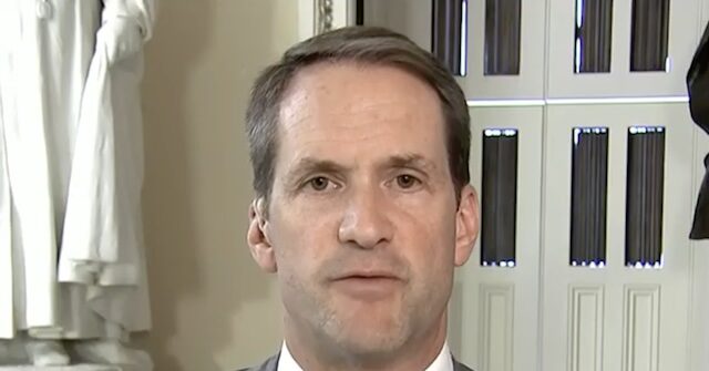Dem Rep. Himes: Video of Boat Strike Sure ‘Looked Like’ a War Crime to Me
