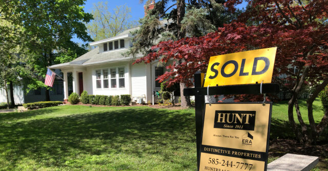 MAGA: Positive Economic Data Pours in Including Mortgage Rates Hitting 3-Year Low, Gasoline Costs Dropping