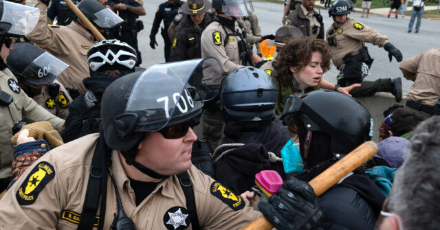 Poll: 60 Percent Majority of Young Liberals Endorse Violence to Stop Deportations