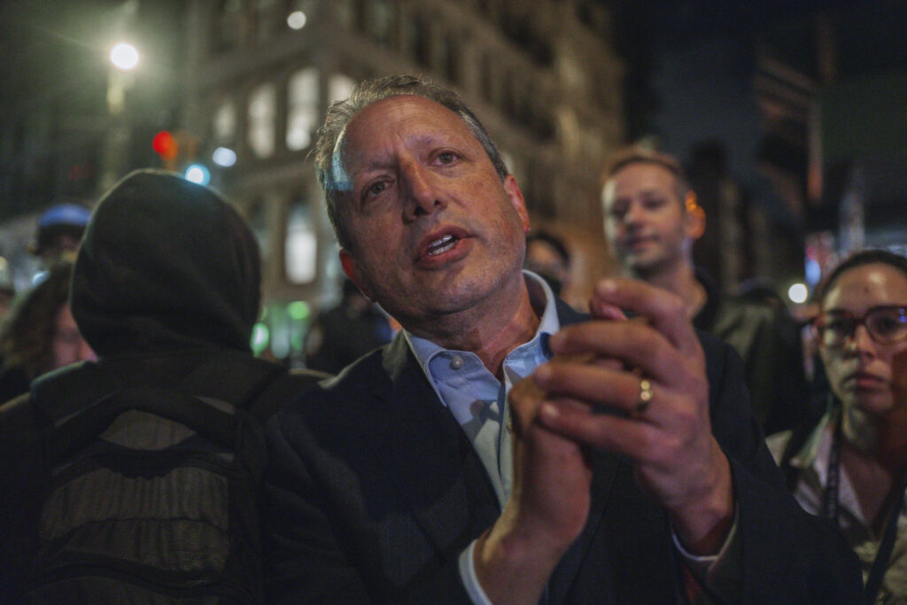 Brad Lander set to challenge Rep. Dan Goldman from the left