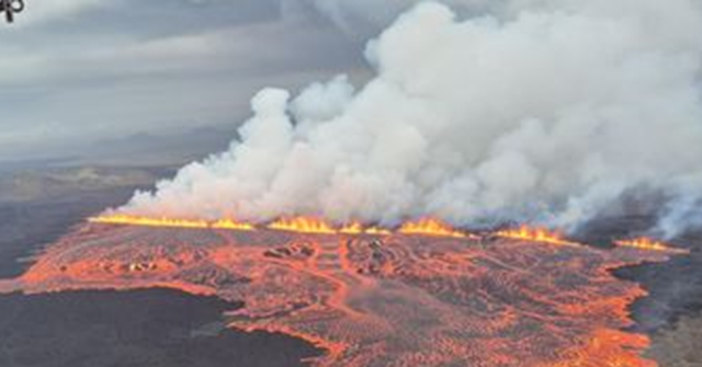 Blue Lagoon Spa and Nearby Town Evacuated Over Iceland Volcano Eruptions