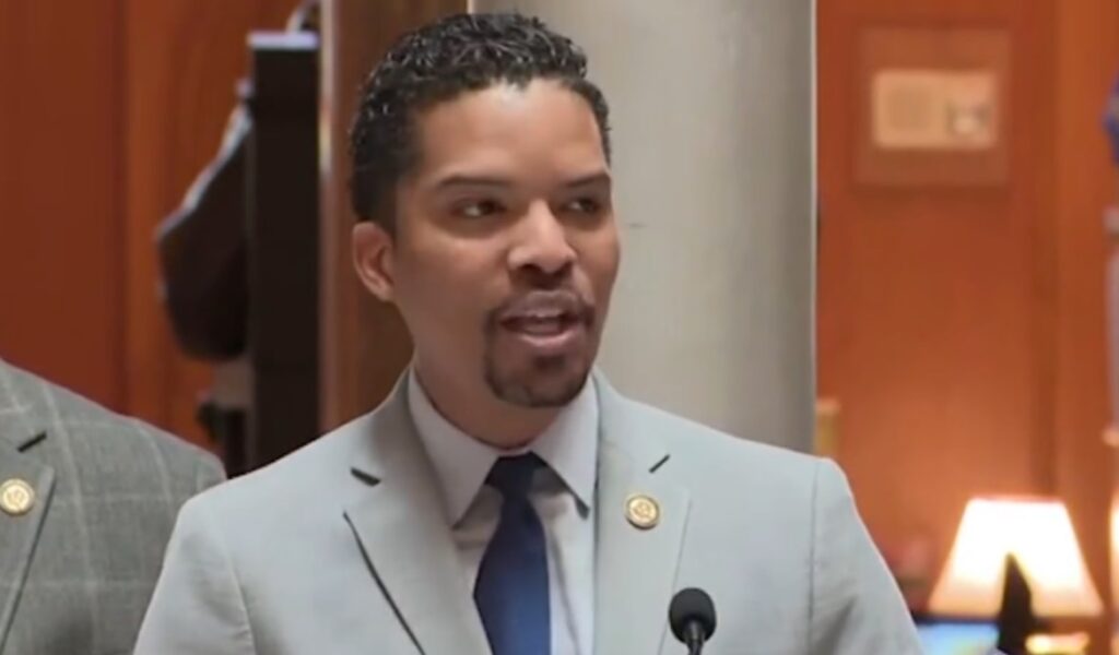 ICE Notifies DOJ of Democrat Connecticut State Rep. Corey Paris’ Instagram Post Doxxing ICE’s Live Location in Warning to Illegals