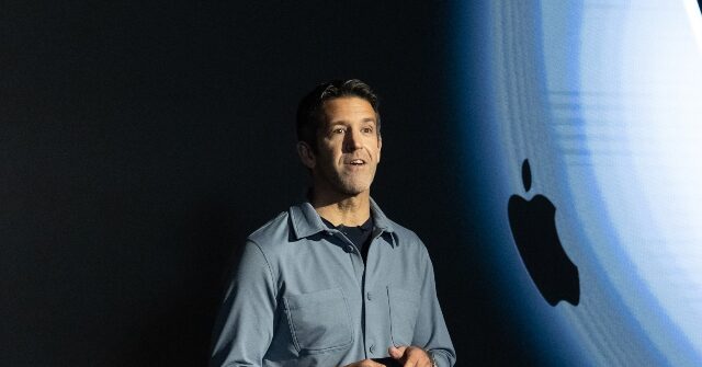 Apple’s Incoming CEO John Ternus Faces Critical Test in Addressing AI Strategy Gap