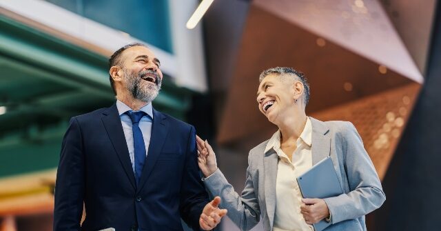 Learn to Speak Corporate: AI Translator Converts English into Satirical LinkedIn Jargon