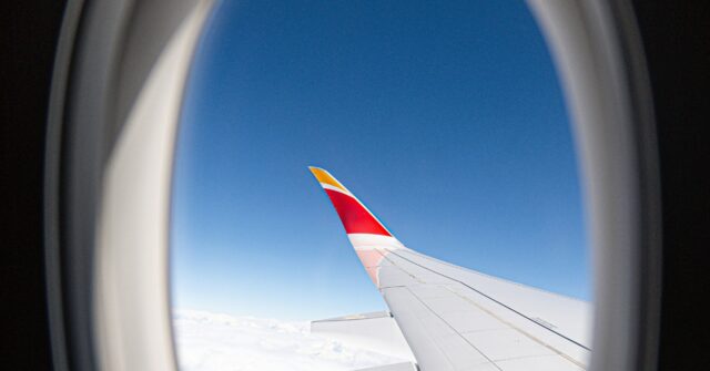 Group Claims Jewish Passengers Served ‘Free Palestine’ Kosher Meals on Flight
