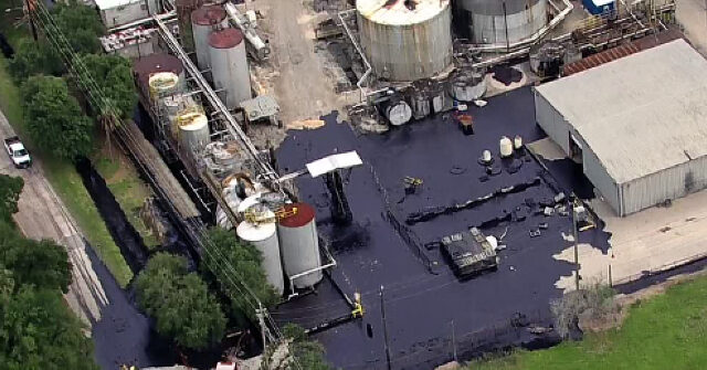 Texas Industrial Worker Burned Alive When Asphalt Tank Collapsed