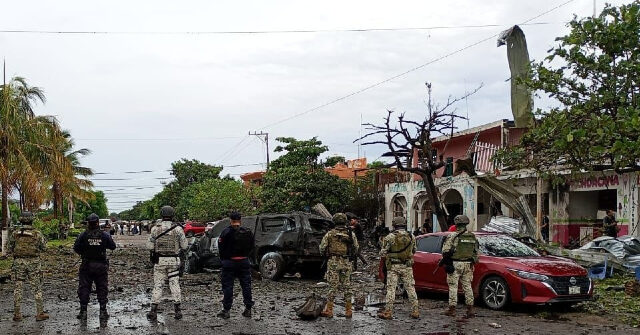Cartels Use Car Bomb, Suicide Bomber to Attack Police in Western Mexico