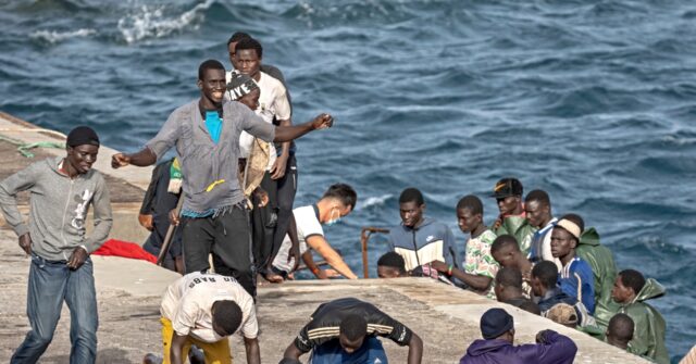 Spanish Police Predict 5 Million Illegal Aliens Could Claim Legal Status by 2030