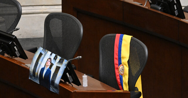 Conservative Presidential Frontrunner Shot in Colombia Dies Months Later