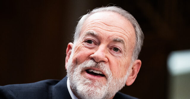 Huckabee: NYT, CNN’s Shoddy Gaza Coverage ‘Form of Antisemitism’
