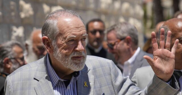 Mike Huckabee: No Damage to Church in Palestinian Christian Town