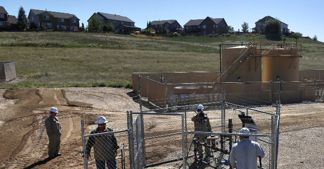 28 Conservative Groups Urge Trump Admin to Allow Natural Gas Facilities to Be Built Faster