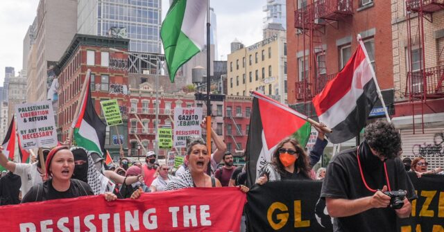 WATCH — ‘Get the F**k Out!’: Anti-Israel Mob Blocked from Taking Over NYC’s Grand Central Terminal
