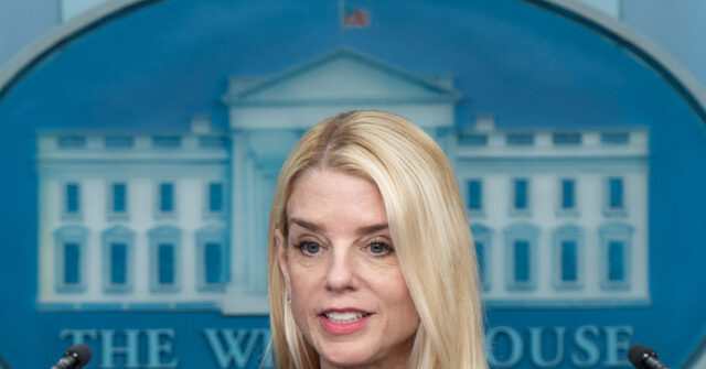 Chile Asks Pam Bondi to Interrogate Nicolás Maduro About Killing of Venezuelan Dissident