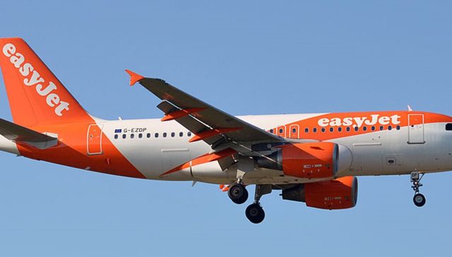 Passengers Spring into Action After Deranged Man on Flight to Scotland Makes Bomb Threat and Threatens Trump: “I’m Going to Bomb the Plane…Death To Trump…Allahu Akbar!” (VIDEO)