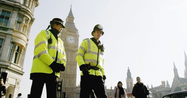 One Person Tracking Their Stolen iPhone Led to Breakup of Massive UK Phone Theft Ring
