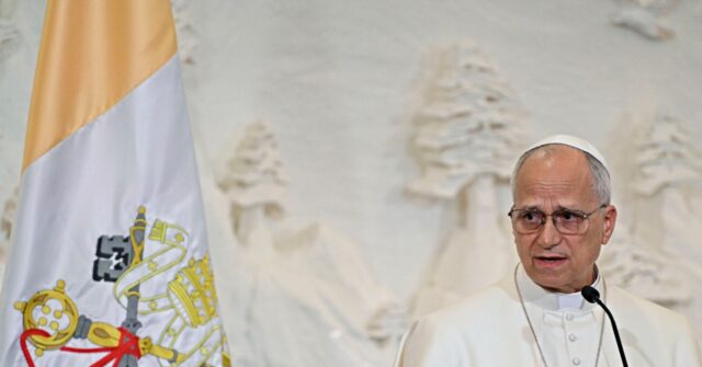 Pope Leo XIV Calls for Friendship and Community in Christmas Messages: ‘Digital Sphere’ Amplifying Anger