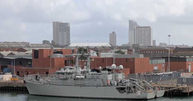 Report: Ukraine Offers Minehunter Ships to Secure Strait of Hormuz