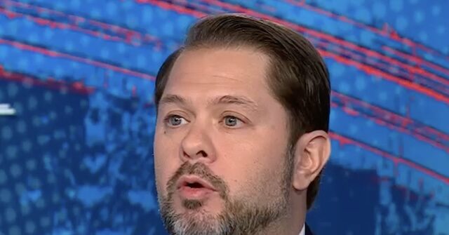 Gallego Calls Hegseth a ‘Laughing Stock’