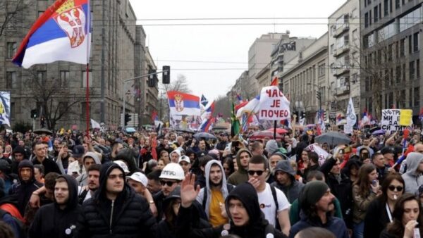 Serbian Protests Intensify with Clashes and Vandalism Against Ruling Party Offices
