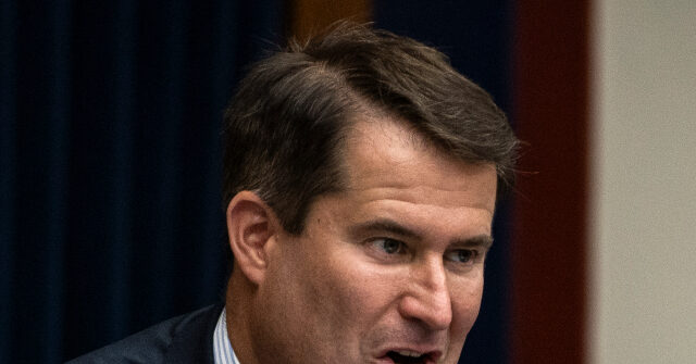 Nolte: Dem Rep. Seth Moulton Allegedly Assaulted Journalist over Graham Platner Question
